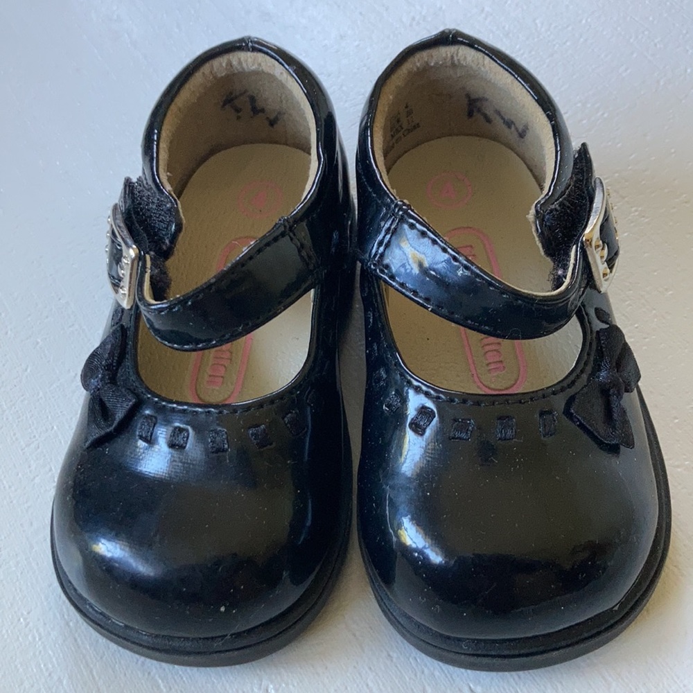 Kidconnection Black Patent Leather Mary Jane Buckle Shoes Bow Non-Marking Sole